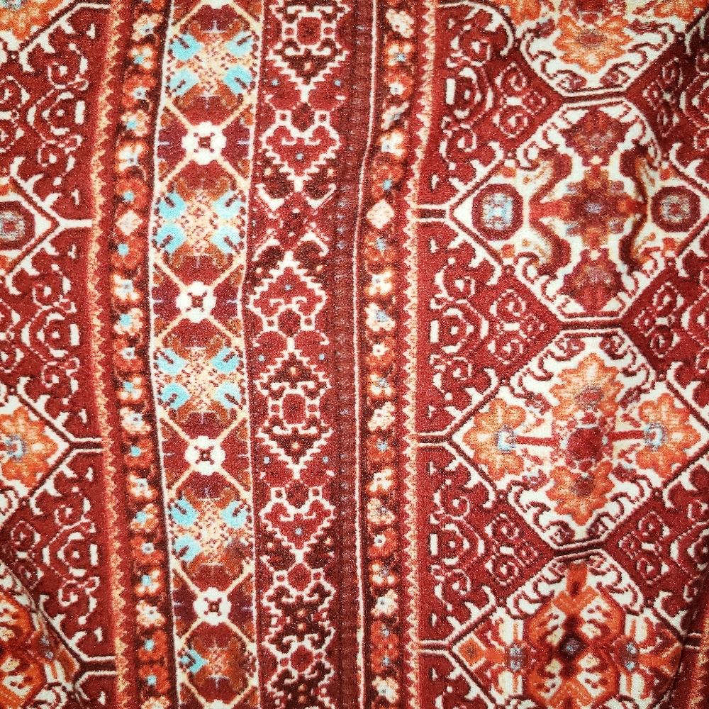 Patterned Dress - Picture 4 of 4